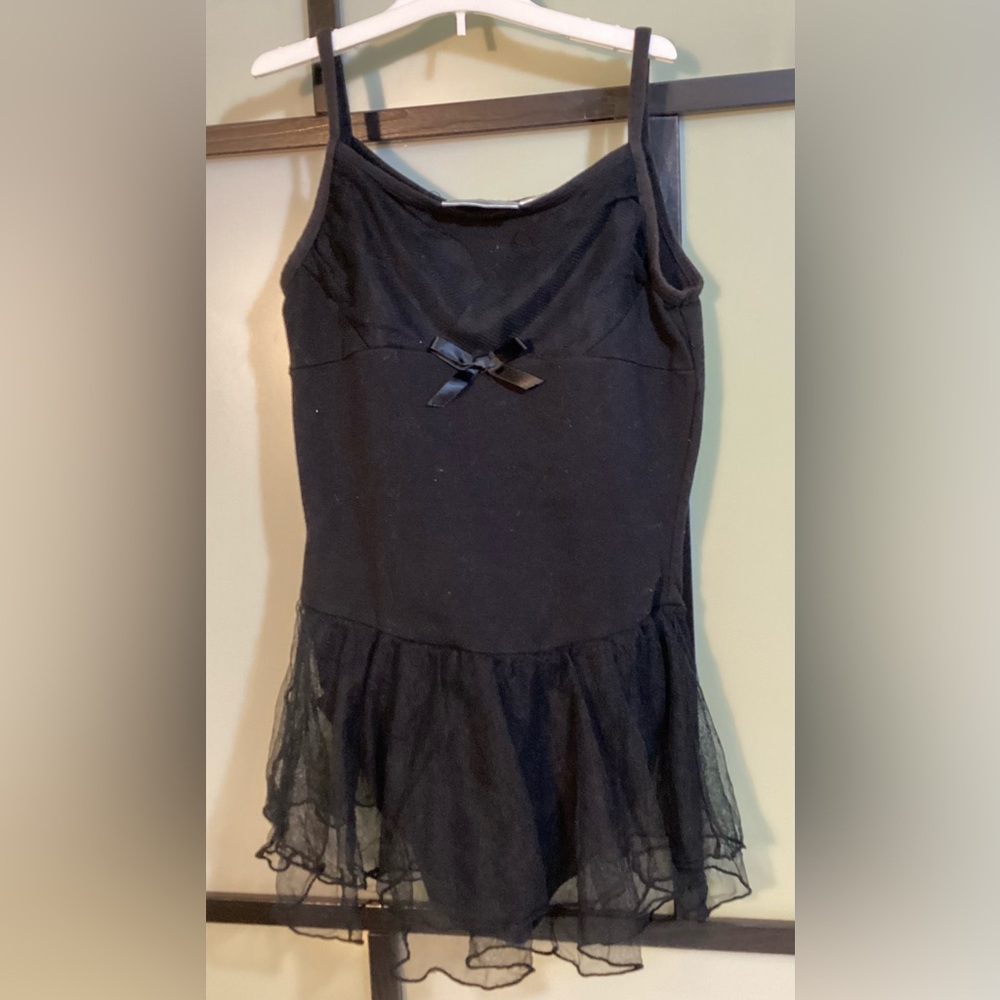 Freestyle Danskin black leotard skirt. Size 10/12 kids